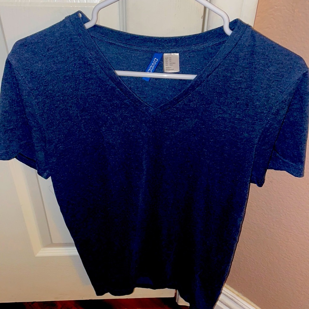 Navy blue tee shirt